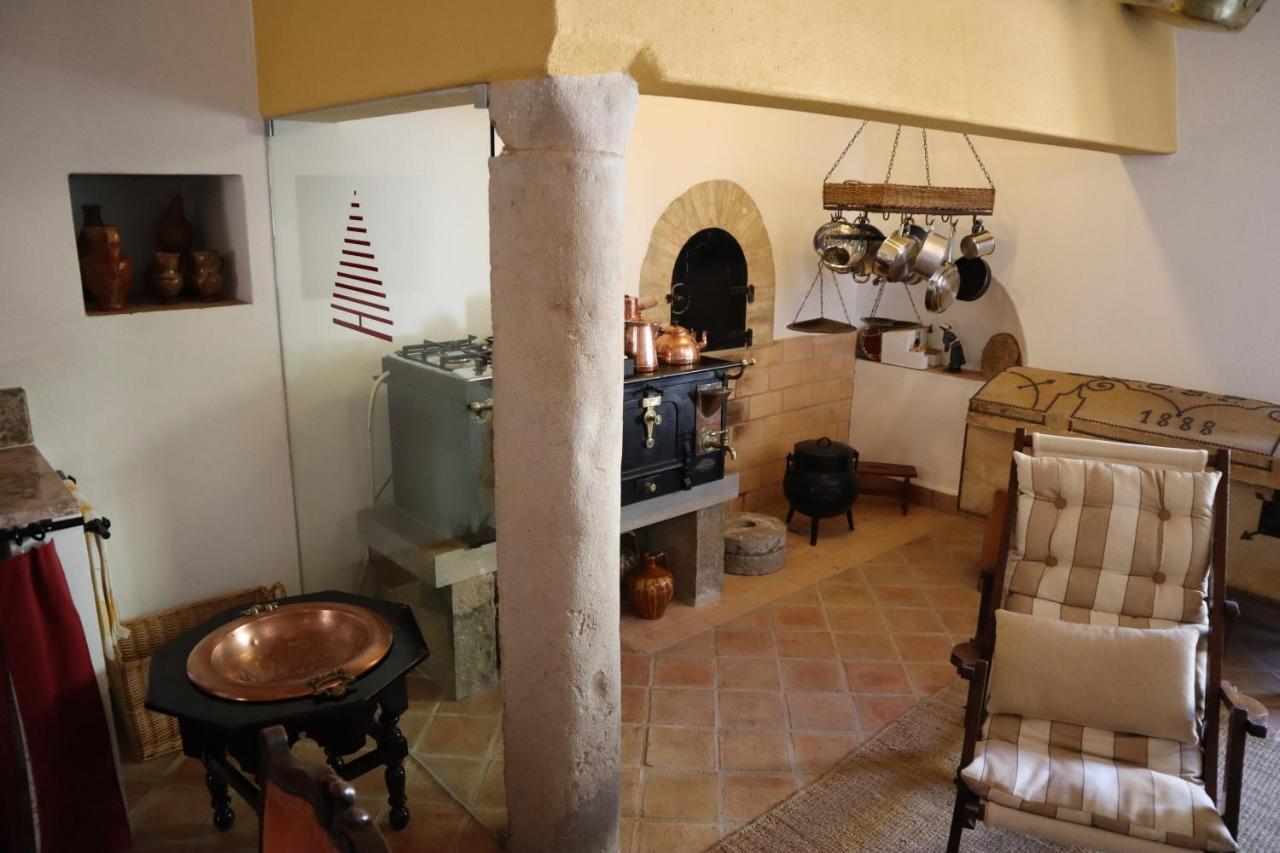 Os Agostos Bed and Breakfast Eksteriør billede